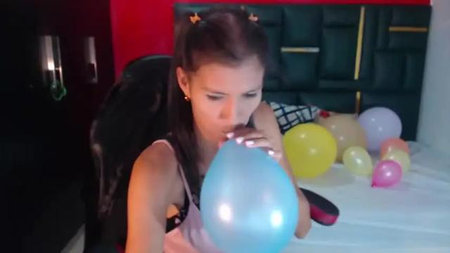 Image 7 of samanta_323 Stream on Chaturbate on 20 months ago
