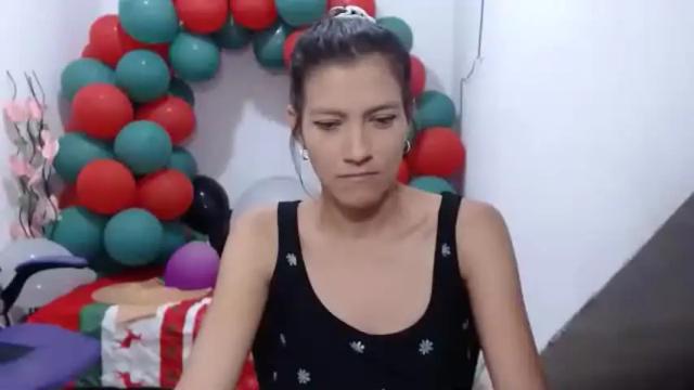Image 2 of samanta_523 Stream on Chaturbate on 19 months ago