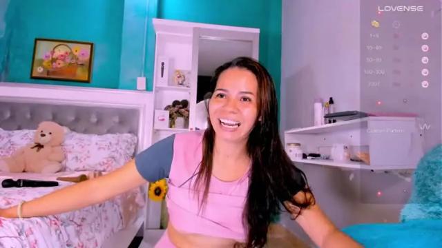 Image 12 of samanta_65 Stream on Chaturbate on 15 months ago