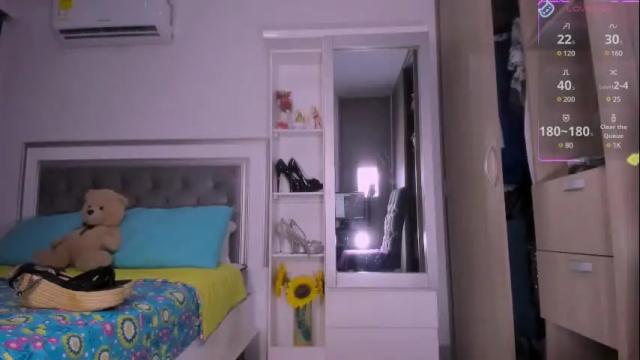 Image 10 of samanta_65 Stream on Chaturbate on 11 days ago