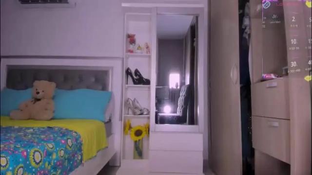 Image 8 of samanta_65 Stream on Chaturbate on 7 days ago
