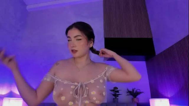 Image 11 of samanta_bone Stream on Chaturbate on 2 days ago
