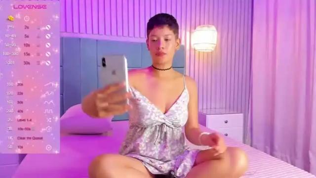 Image 2 of samanta_cruz19 Stream on Chaturbate on 14 months ago
