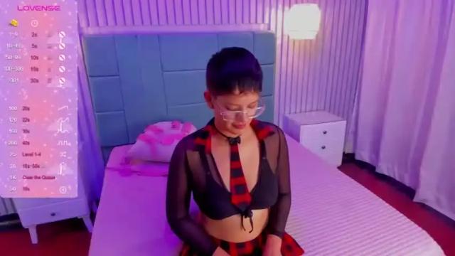 Image 10 of samanta_cruz19 Stream on Chaturbate on 14 months ago