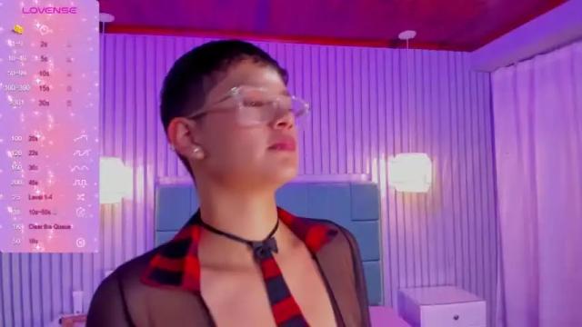 Image 4 of samanta_cruz19 Stream on Chaturbate on 14 months ago
