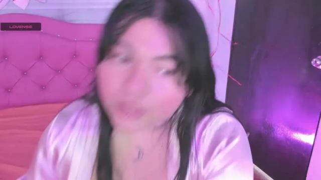 Image 11 of samanta_cutee1 Stream on Chaturbate on 12 months ago