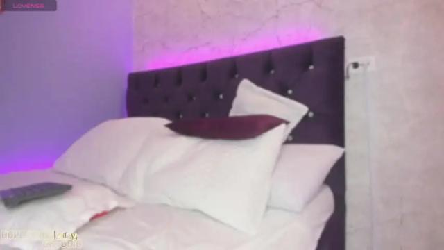 Image 12 of samanta_lovely1 Stream on Chaturbate on 13 months ago