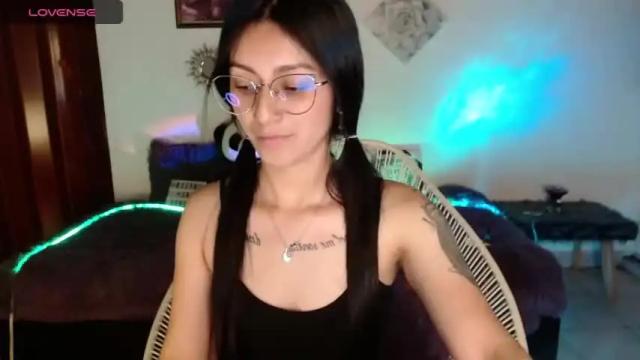 Image 3 of samanta_nas Stream on Chaturbate on 17 months ago