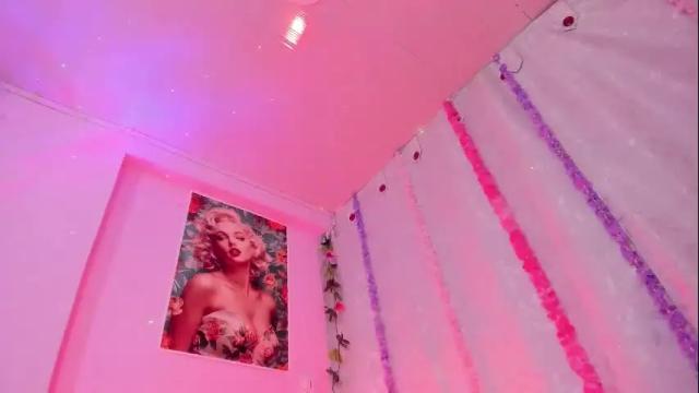 Image 8 of samanta_roberts1 Stream on Chaturbate on 1 month ago