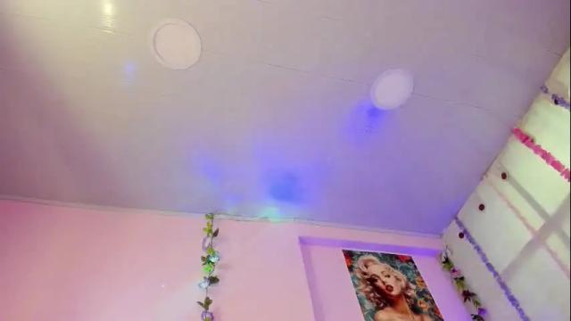 Thumbnail 1, samanta_roberts1's Stream at Chaturbate, 1 month ago