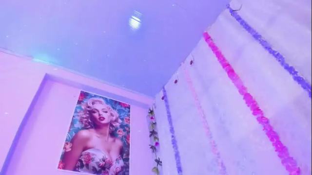Image 10 of samanta_roberts1 Stream on Chaturbate on 24 days ago
