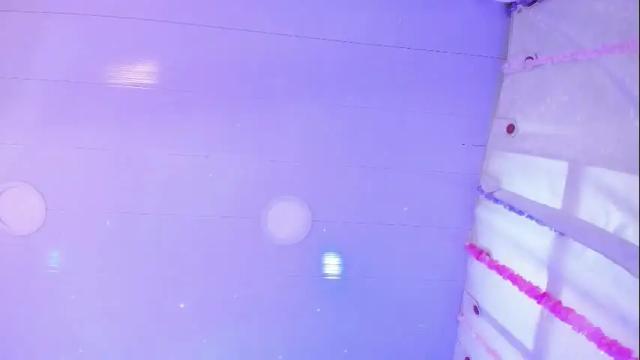 Image 12 of samanta_roberts1 Stream on Chaturbate on 21 days ago