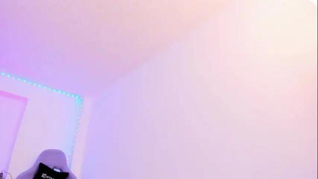 Image 11 of samanta_roberts1 Stream on Chaturbate on 1 day ago