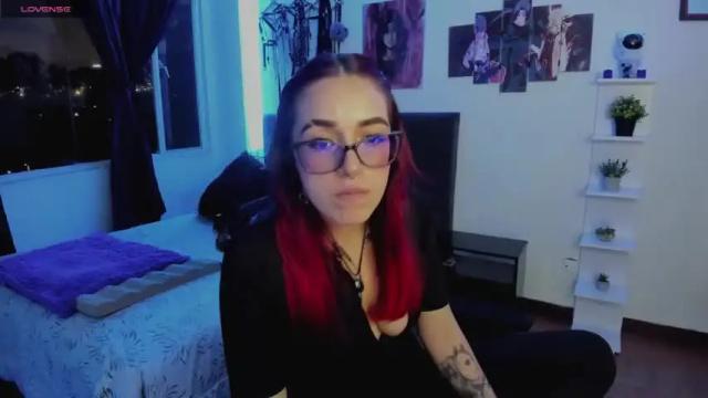 Image 10 of samanta_smithh Stream on Chaturbate on 16 months ago