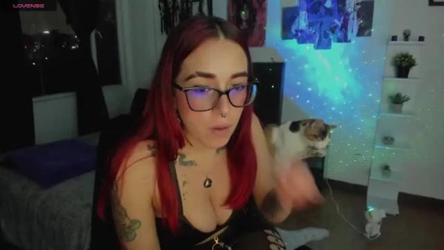 Image 8 of samanta_smithh Stream on Chaturbate on 15 months ago
