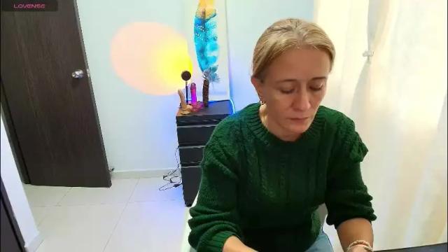 Thumbnail 1, samanta_stone69's Stream at Chaturbate, 2 months ago