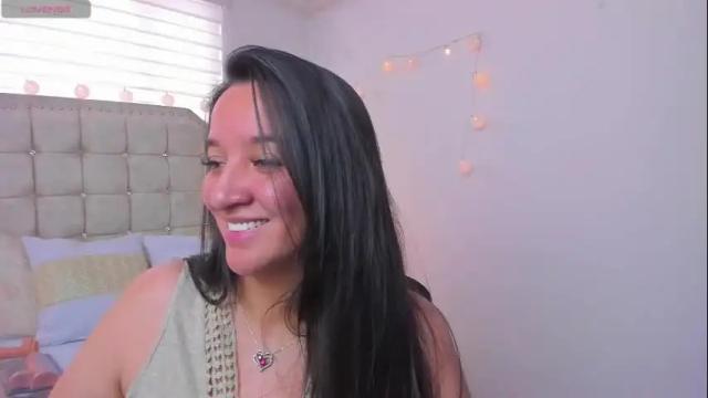 Image 6 of samanta_sweet320 Stream on Chaturbate on 9 months ago