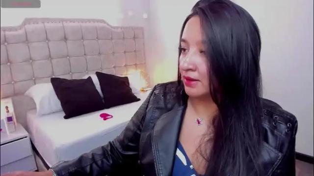 Image 2 of samanta_sweet320 Stream on Chaturbate on 5 months ago