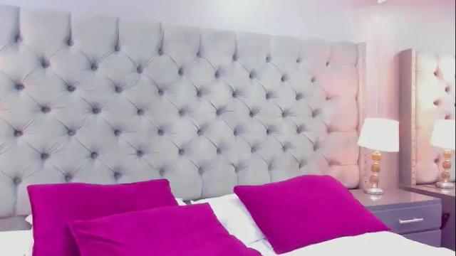 Image 12 of samantaa_g Stream on Chaturbate on 2 months ago