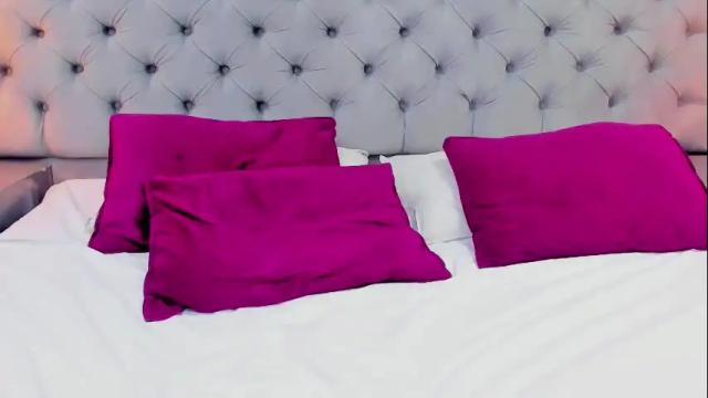 Image 7 of samantaa_g Stream on Chaturbate on 2 months ago