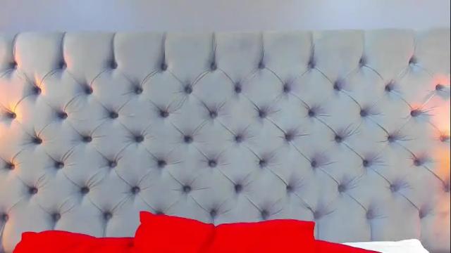 Image 2 of samantaa_g Stream on Chaturbate on 27 days ago