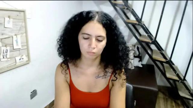 Image 2 of samantha2girl Stream on Chaturbate on 1 month ago