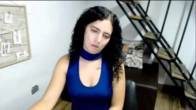 Image 3 of samantha2girl Stream on Chaturbate on 1 month ago