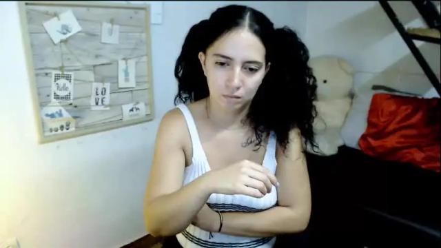 Image 10 of samantha2girl Stream on Chaturbate on 21 days ago