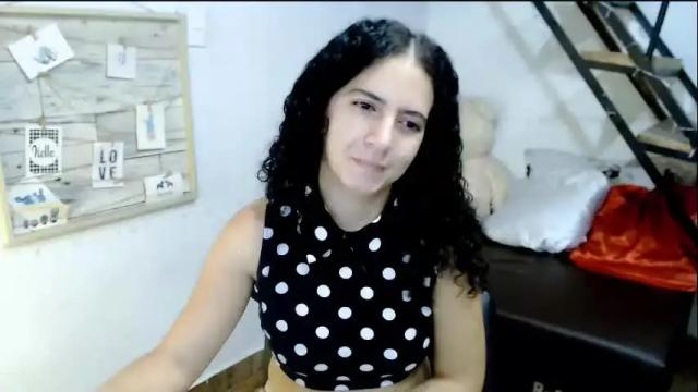 Image 6 of samantha2girl Stream on Chaturbate on 17 days ago