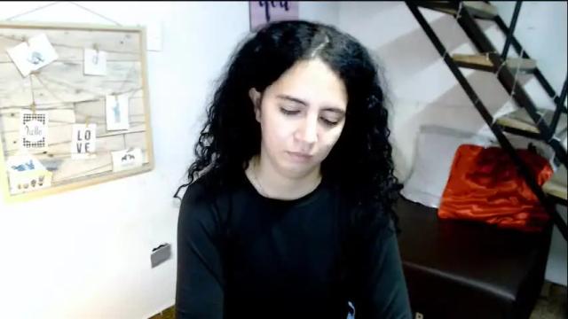 Image 11 of samantha2girl Stream on Chaturbate on 3 days ago