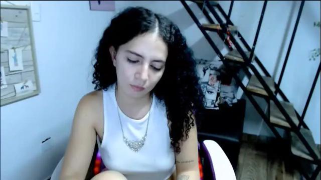 Image 11 of samantha2girl Stream on Chaturbate on 2 months ago