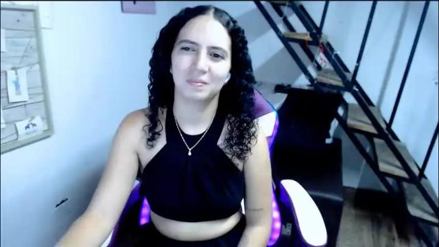 Image 6 of samantha2girl Stream on Chaturbate on 1 month ago