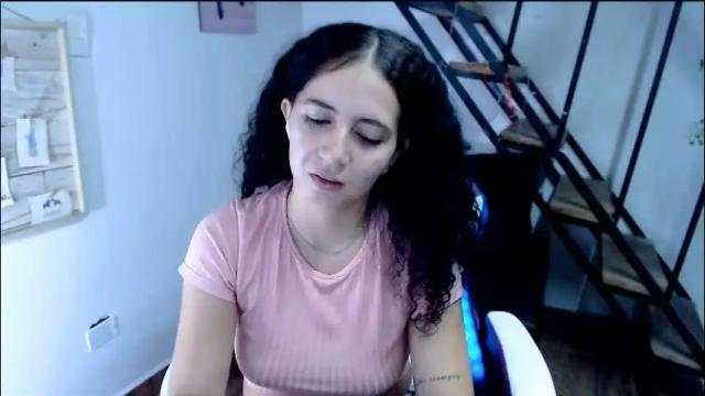 Image 6 of samantha2girl Stream on Chaturbate on 1 month ago