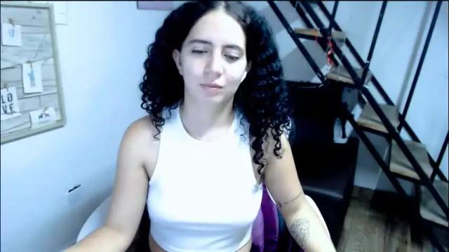 Image 12 of samantha2girl Stream on Chaturbate on 1 month ago