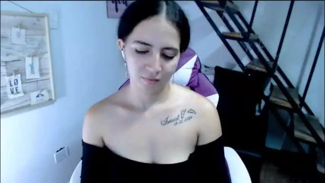 Image 4 of samantha2girl Stream on Chaturbate on 26 days ago