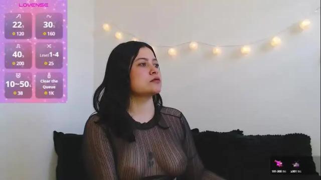 Thumbnail 1, samantha_8s's Stream at Chaturbate, 1 month ago
