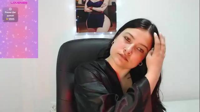 Image 4 of samantha_8s Stream on Chaturbate on 15 days ago