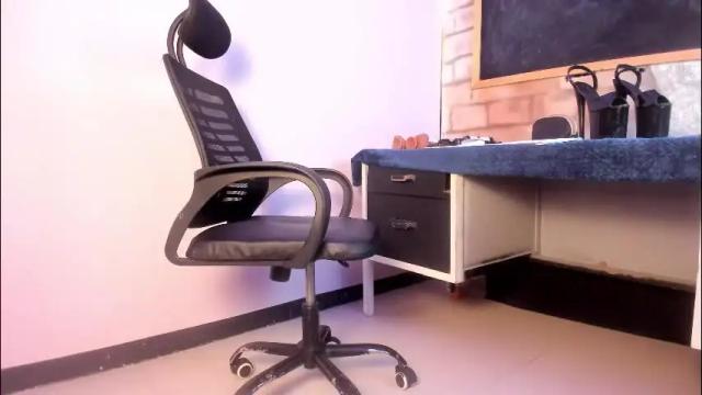 Image 8 of samantha__cooper__ Stream on Chaturbate on 29 days ago