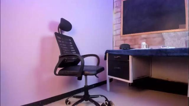 Image 8 of samantha__cooper__ Stream on Chaturbate on 13 days ago