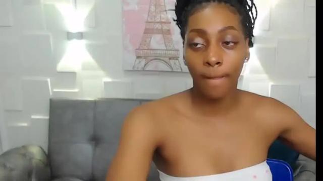 Image 10 of samantha__evanns Stream on Chaturbate on 16 months ago