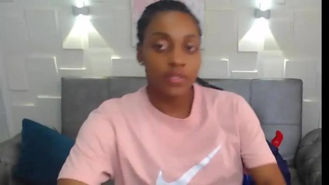 Image 11 of samantha__evanns Stream on Chaturbate on 18 months ago
