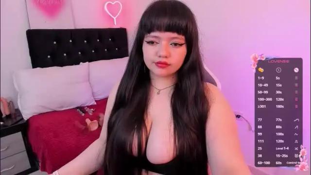 Image 2 of samantha__g Stream on Chaturbate on 1 month ago