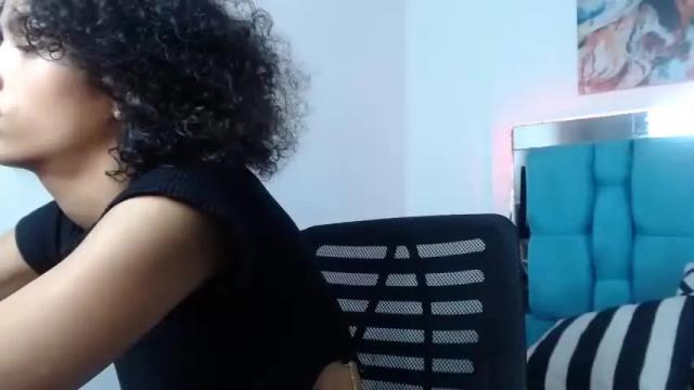 Image 2 of samantha__stone_ Stream on Chaturbate on 14 months ago