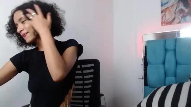 Image 3 of samantha__stone_ Stream on Chaturbate on 14 months ago