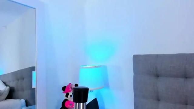 Image 11 of samantha__vega Stream on Chaturbate on 12 months ago