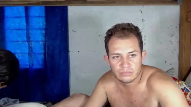 Image 12 of samantha_and_mark Stream on Chaturbate on 19 months ago