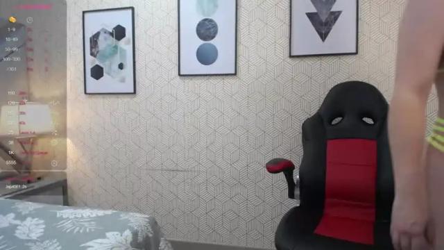 Image 4 of samantha_belorle Stream on Chaturbate on 14 months ago