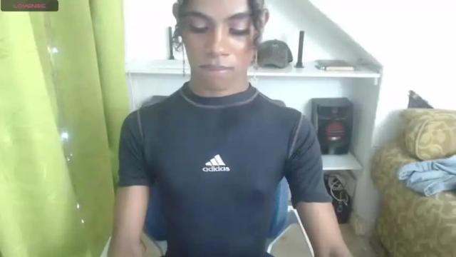 Image 7 of samantha_bigcock69 Stream on Chaturbate on 21 months ago