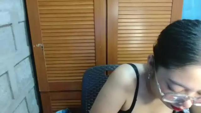Image 12 of samantha_blaire Stream on Chaturbate on 14 months ago