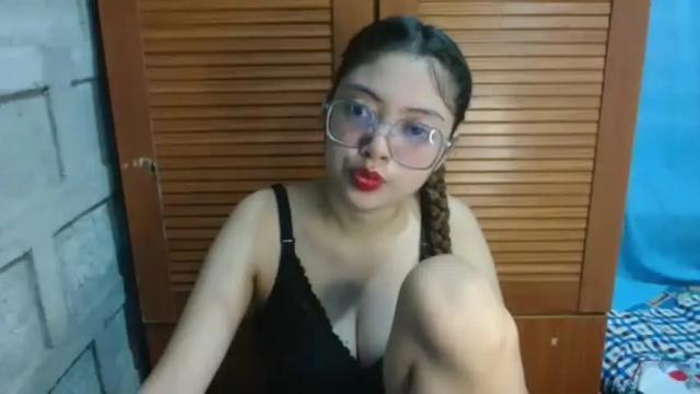 Image 6 of samantha_blaire Stream on Chaturbate on 12 months ago